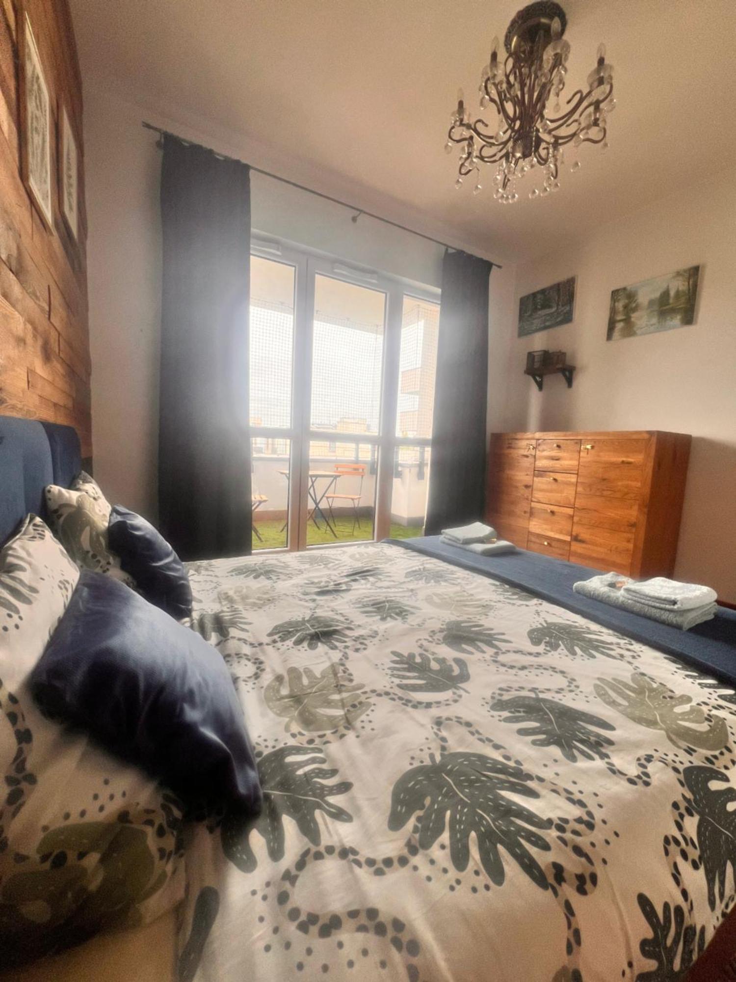 דירות ורשה Lake Park Apartament With Free Parking Airport Netflix מראה חיצוני תמונה