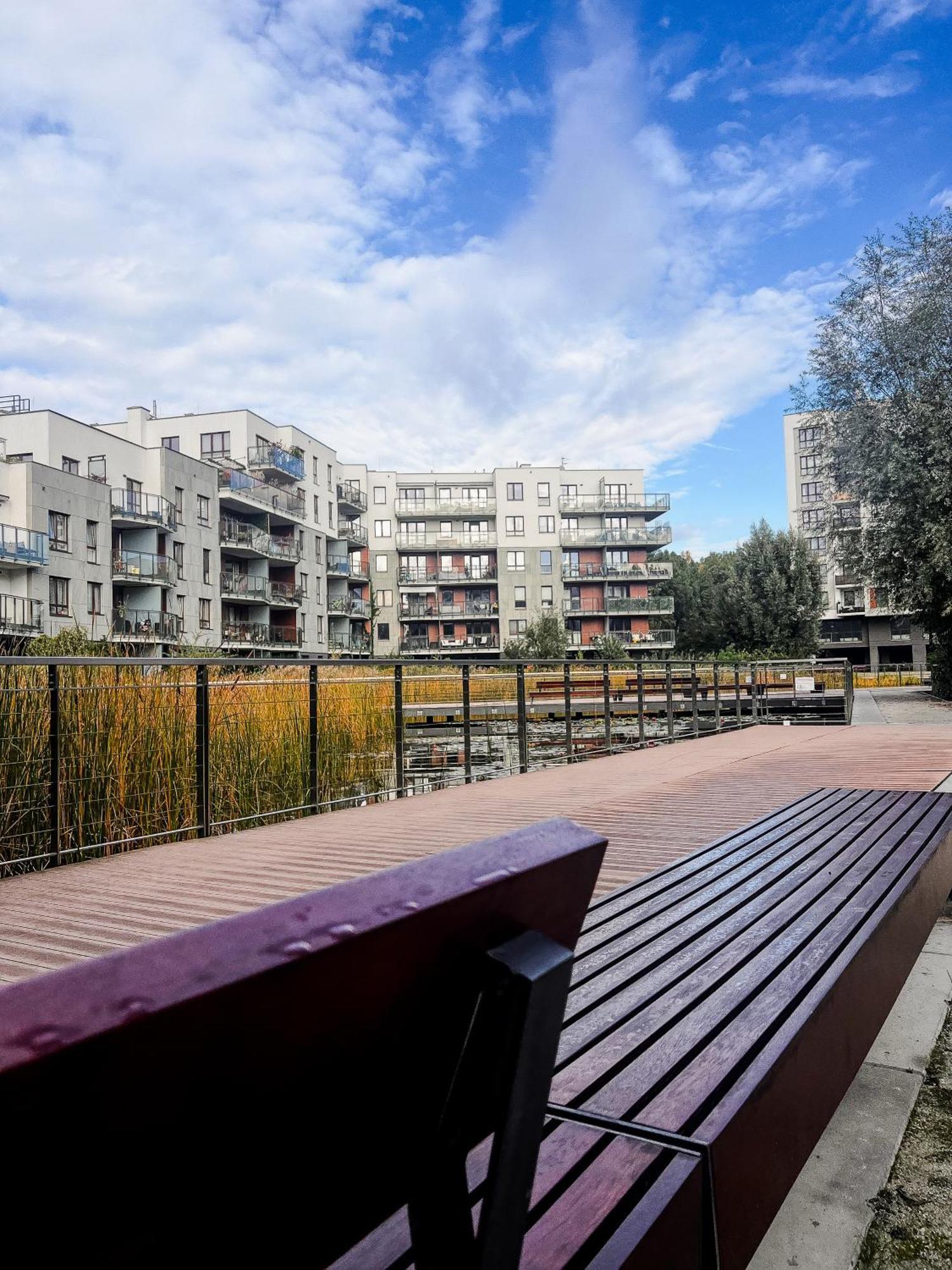 דירות ורשה Lake Park Apartament With Free Parking Airport Netflix מראה חיצוני תמונה